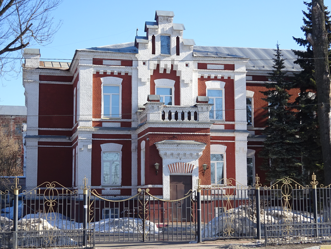 улица Карла Маркса, 1)